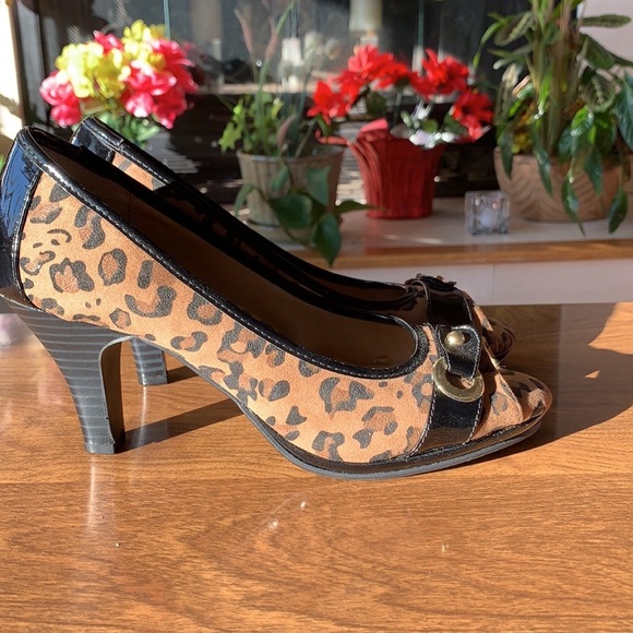 Karen Scott Heels - Leopard is the new Black! - Picture 1 of 6